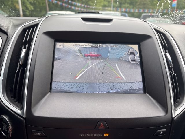 Used 2017 Ford Edge Titanium w/ Equipment Group 301A AWD/4WD image 17