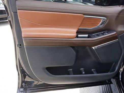 Used 2025 Ford Expedition Max King Ranch AWD/4WD image 28