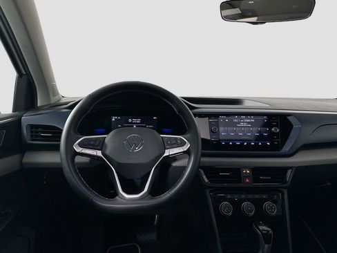 Used 2023 Volkswagen Taos SE w/ Panoramic Sunroof Package image 22