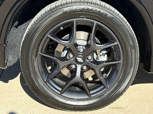 New 2026 Dodge Durango GT image 9