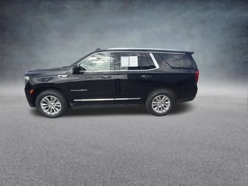 Used 2024 GMC Yukon SLT AWD/4WD image 4