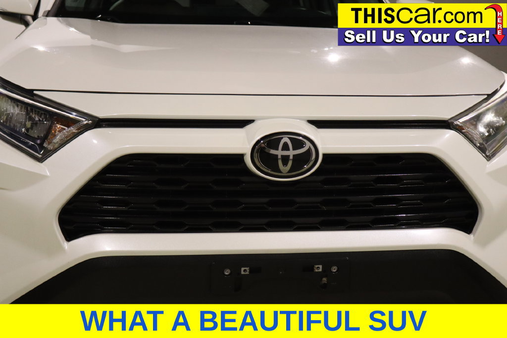 Used 2021 Toyota RAV4 XLE Premium FWD image 13