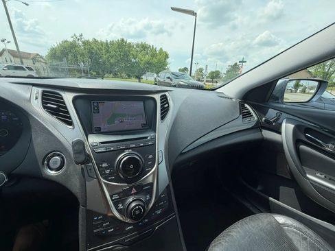 Used 2013 Hyundai Azera FWD image 23