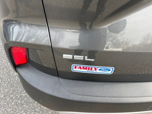 Used 2020 Ford Escape SEL image 22