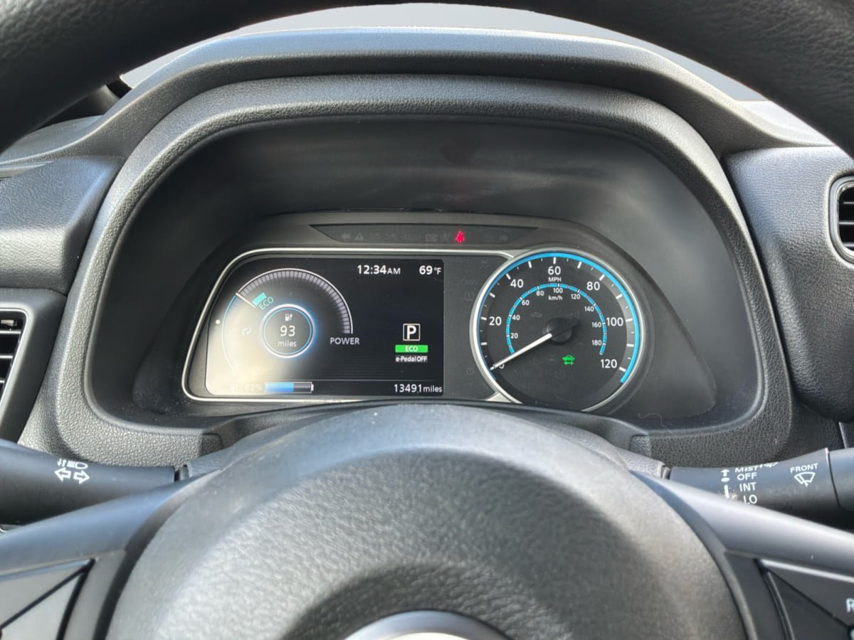 Used 2023 Nissan Leaf S FWD image 12