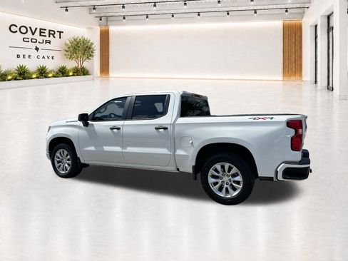 Used 2023 Chevrolet Silverado 1500 Custom AWD/4WD image 8