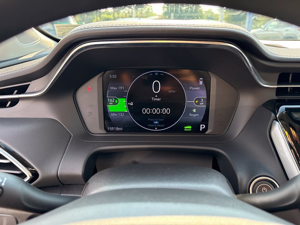 Used 2023 Chevrolet Bolt EUV LT FWD image 23