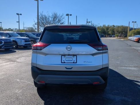 Used 2023 Nissan Rogue SV image 7