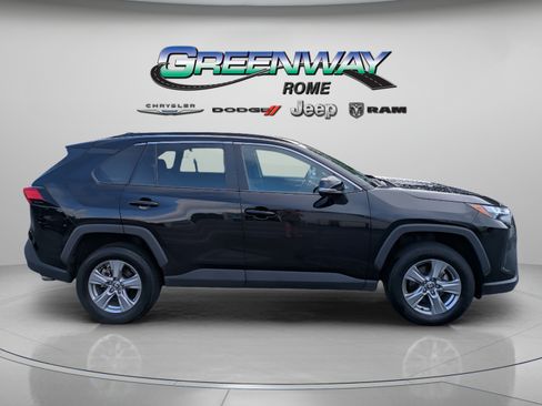 Used 2024 Toyota RAV4 XLE FWD image 8