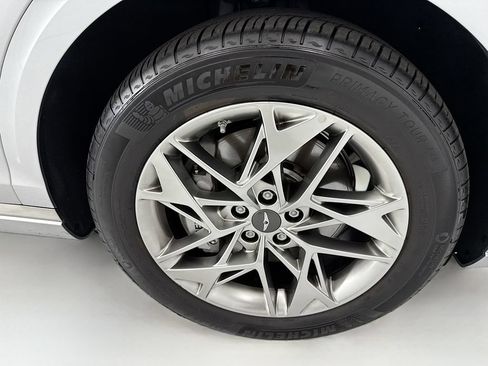 Used 2025 Genesis GV70 2.5T AWD/4WD image 31