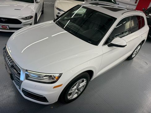 Used 2019 Audi Q5 2.0T Premium AWD/4WD image 15