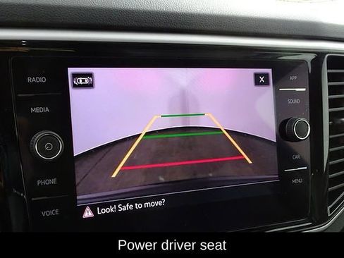 Used 2022 Volkswagen Atlas Cross Sport SE image 8