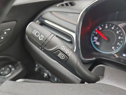 Used 2023 Chevrolet Equinox Premier FWD image 44