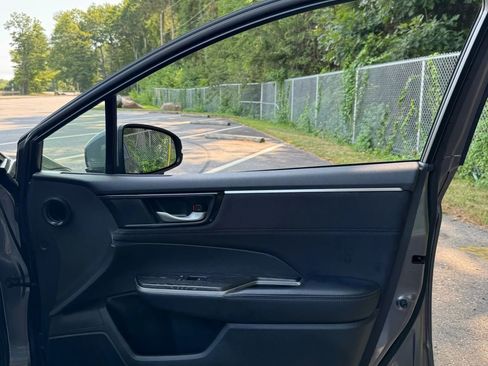 Used 2018 Honda Clarity Touring image 17