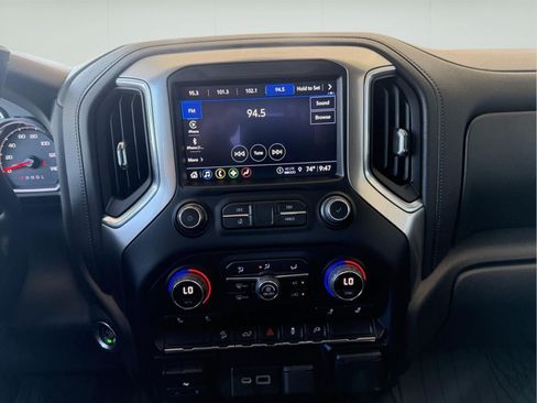 Used 2022 Chevrolet Silverado 1500 LT Trail Boss w/ Convenience Package II AWD/4WD image 13