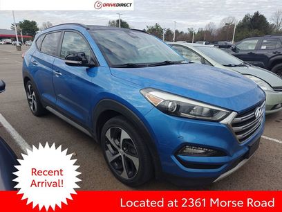 Used 2017 Hyundai Tucson Limited w/ Limited Ultimate Package 03