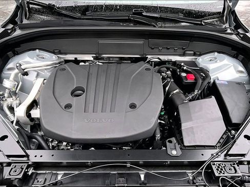 New 2026 Volvo XC60 B5 Ultra w/ Protection Package Premier image 12