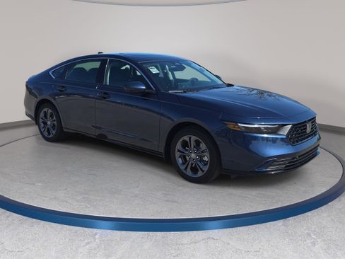 New 2026 Honda Accord EX-L image 3