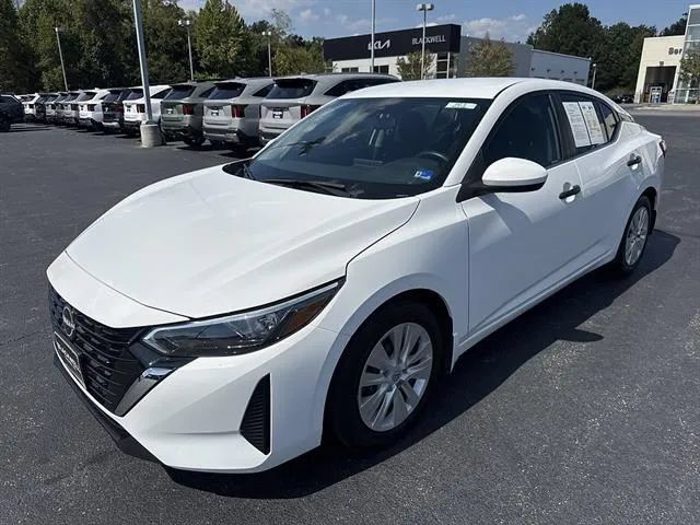 Used 2024 Nissan Sentra S FWD image 4