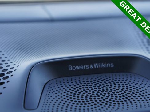 Used 2024 BMW X7 M60i w/ Executive Package image 28