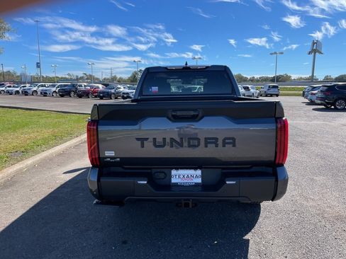 New 2026 Toyota Tundra SR5 w/ SR5 Convenience Package image 6