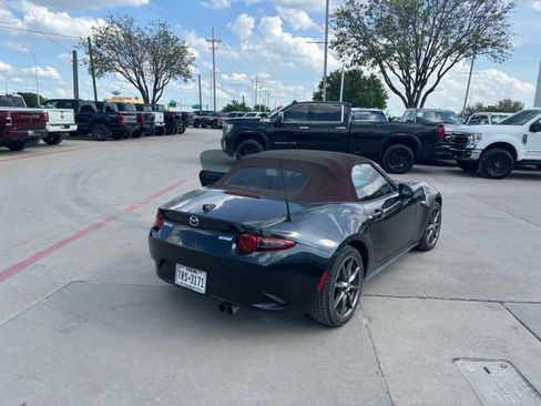 Used 2018 MAZDA MX-5 Miata Grand Touring image 3