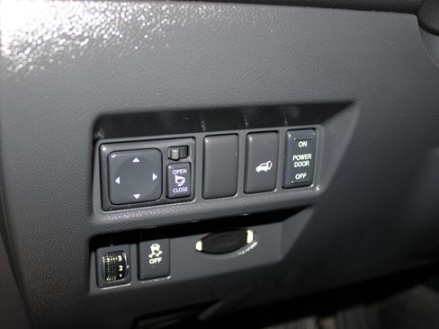 Used 2014 INFINITI QX70 2WD w/ Premium Package image 23