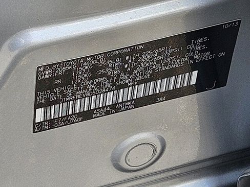 Used 2013 Toyota RAV4 XLE AWD/4WD image 26