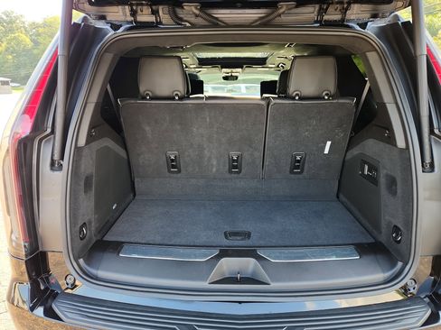 Used 2021 Cadillac Escalade Sport Platinum image 77