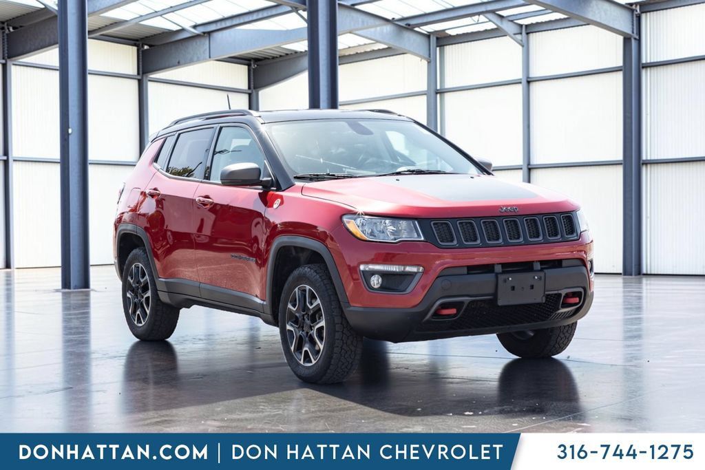 Used 2018 Jeep Compass Trailhawk w/ Cold Weather Group AWD/4WD image 22