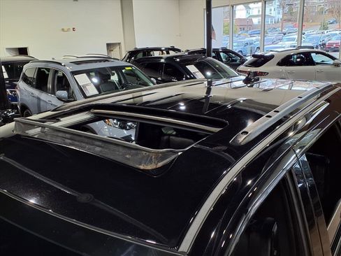 Certified 2021 Jeep Grand Cherokee Laredo X image 7