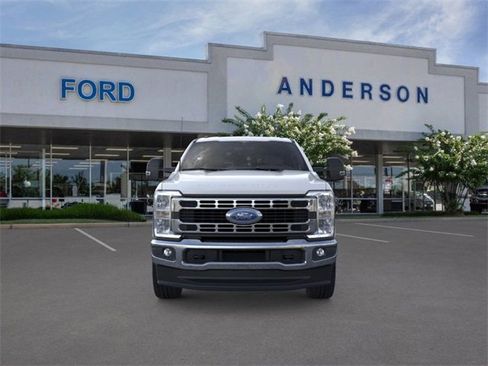 New 2026 Ford F350 XLT w/ FX4 Off-Road Package image 6