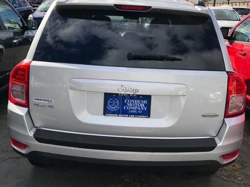 Used 2011 Jeep Compass Latitude image 5