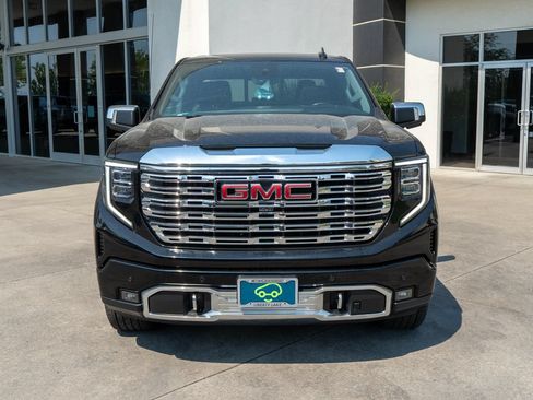 Certified 2023 GMC Sierra 1500 Denali w/ Denali Reserve Package AWD/4WD image 2
