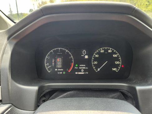 Used 2025 Honda Odyssey EX-L image 18