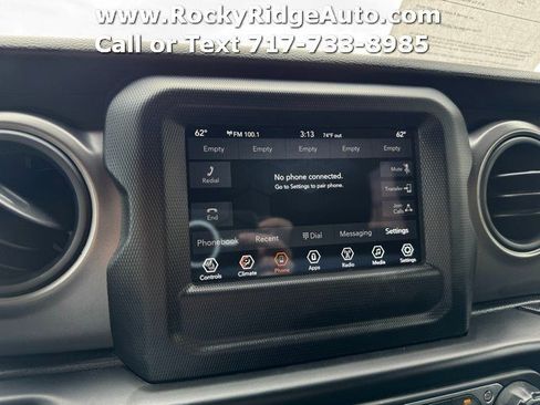 Used 2022 Jeep Wrangler Sport AWD/4WD image 29