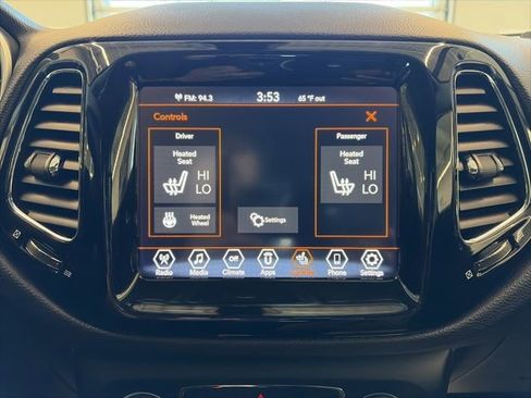 Certified 2019 Jeep Compass Limited w/ Safety & Security Group image 22