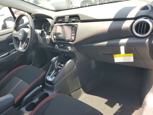 New 2025 Nissan Versa SR w/ Trunk Package image 11