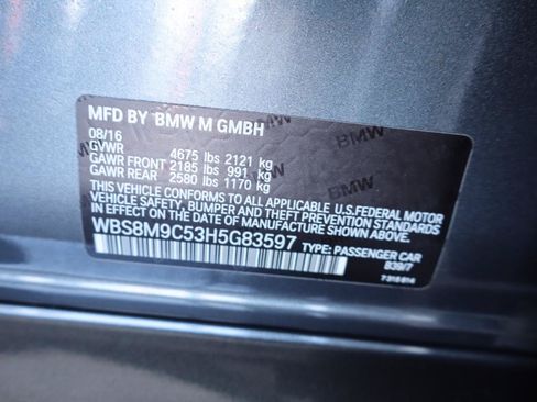 Used 2017 BMW M3 RWD image 41