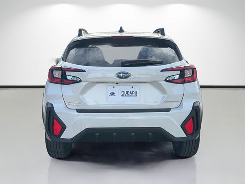 Certified 2024 Subaru Crosstrek 2.0i Premium w/ Crosstrek Mirror Package AWD/4WD image 4