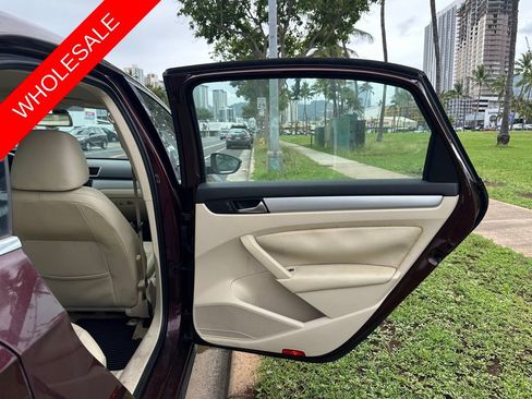 Used 2012 Volkswagen Passat 2.5 SE image 17