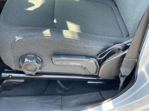 Certified 2024 Jeep Wrangler Unlimited Rubicon image 26