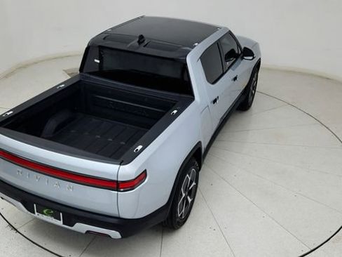 Used 2023 Rivian R1T Adventure image 19