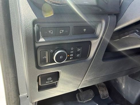 Used 2021 Ford F150 XL w/ STX Appearance Package RWD image 13