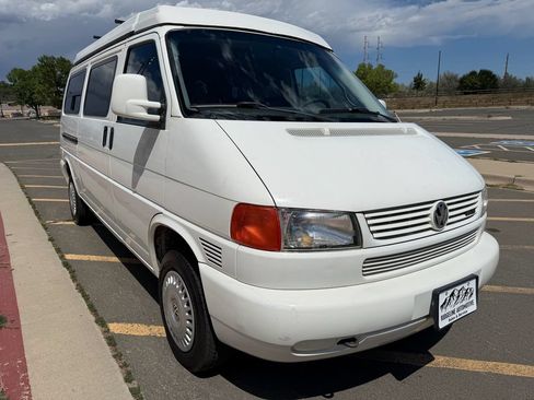 Used 1997 Volkswagen Eurovan Camper FWD image 3
