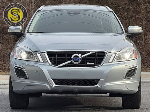 Used 2012 Volvo XC60 T6 R-Design image 2