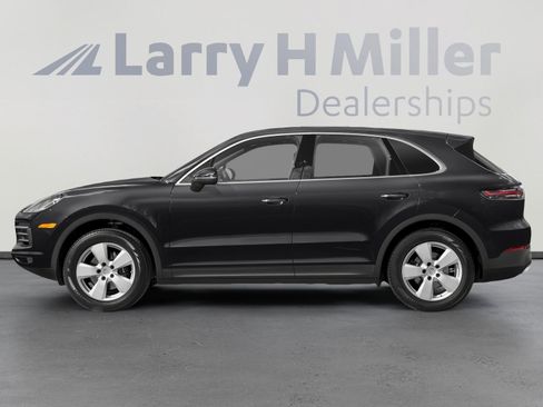 Used 2021 Porsche Cayenne S AWD/4WD image 3