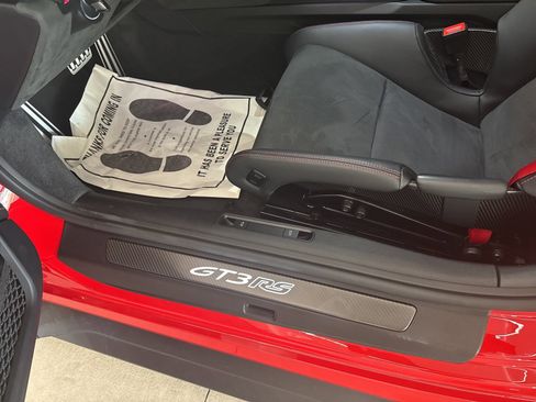 Used 2024 Porsche 911 GT3 RS w/ Weissach Package image 5