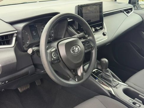 Used 2024 Toyota Corolla LE FWD image 10