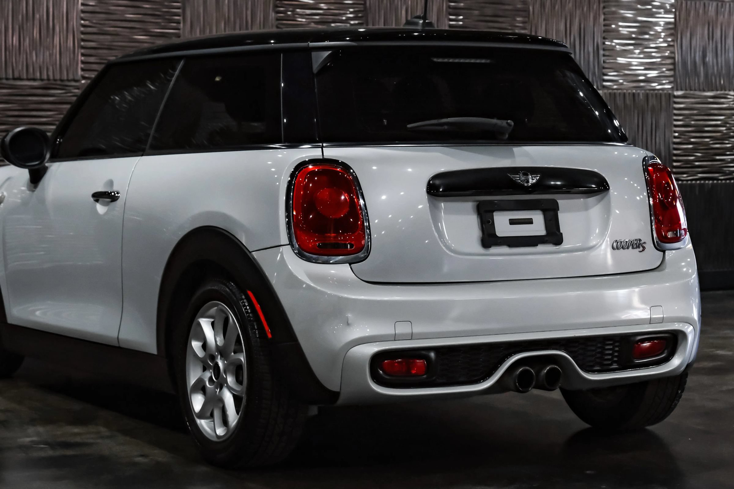 Used 2015 MINI Cooper S FWD image 14